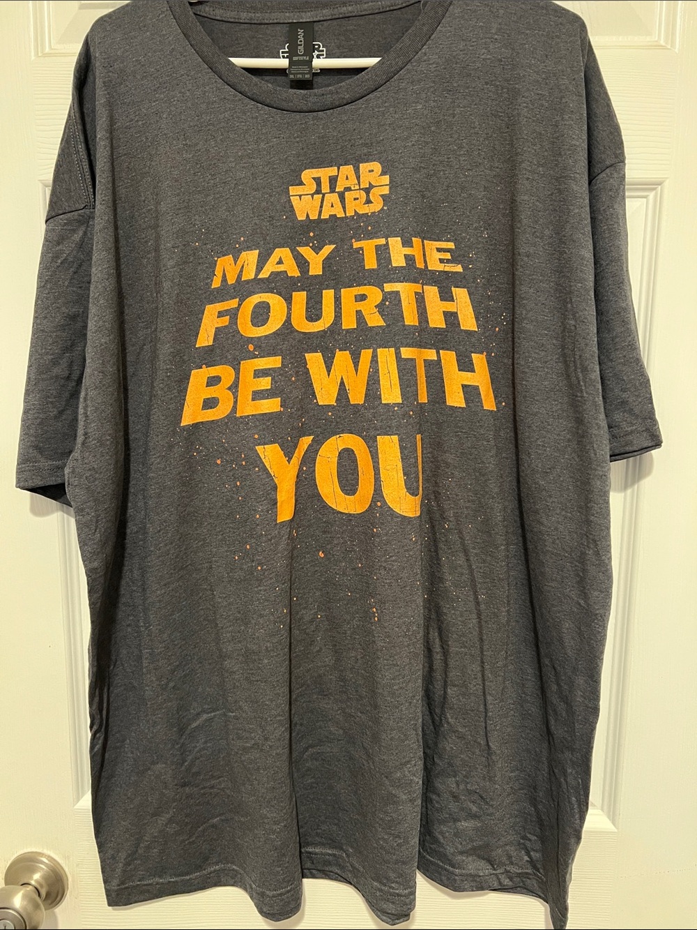 Star Wars Short Sleeve Tee in Charcoal with Yellow Graphic